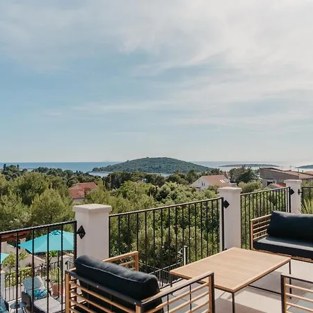 Daniela 마슬리니카